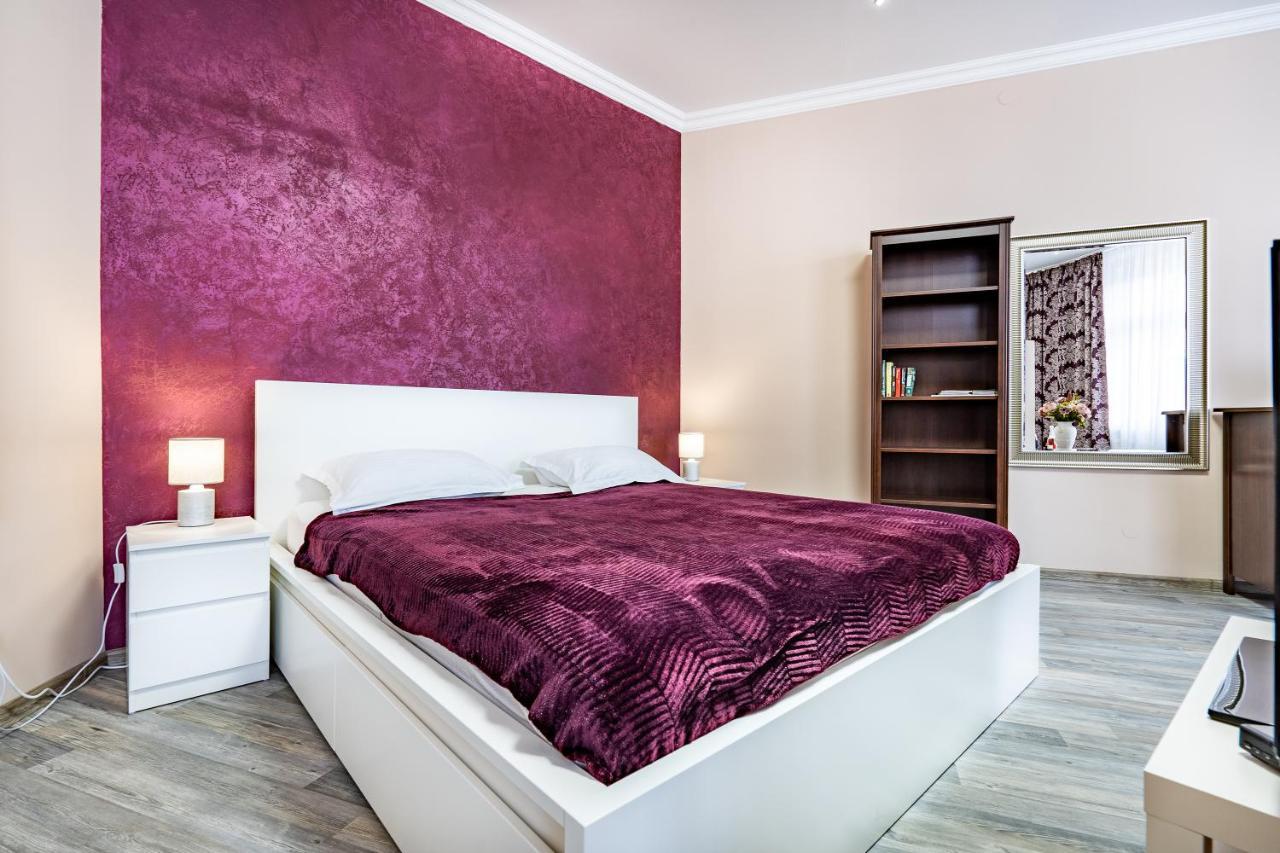 Apartment Happy Family Karlovy Vary Esterno foto